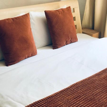 Center Lviv Rynok Square 17 Apartman Szoba fotó